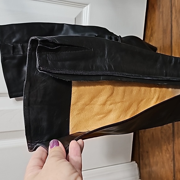 You by crocs 19" tall 👢 boots - Picture 4 of 5